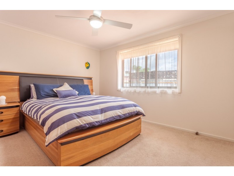 22 Fleming Drive, Corowa NSW 2646