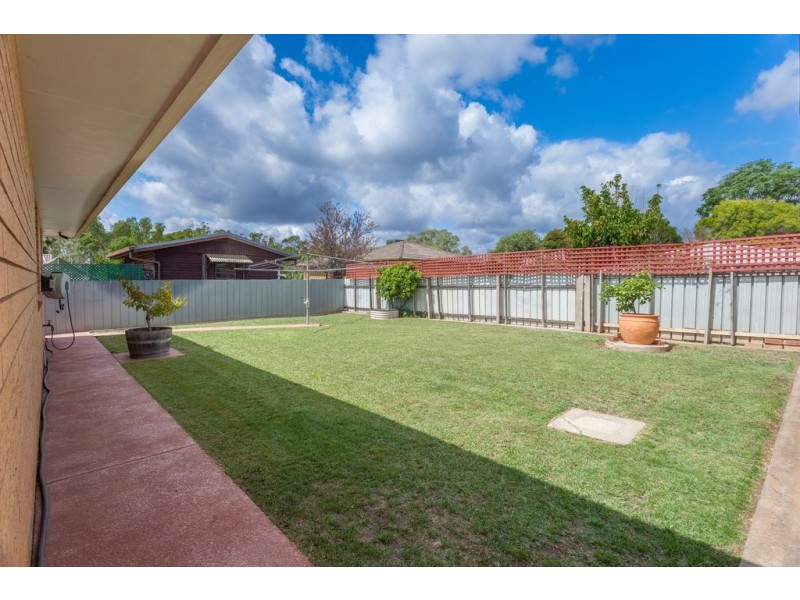 22 Fleming Drive, Corowa NSW 2646