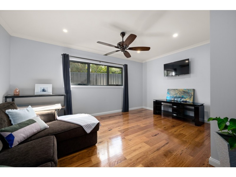 12 Charles Street, Tawonga VIC 3697