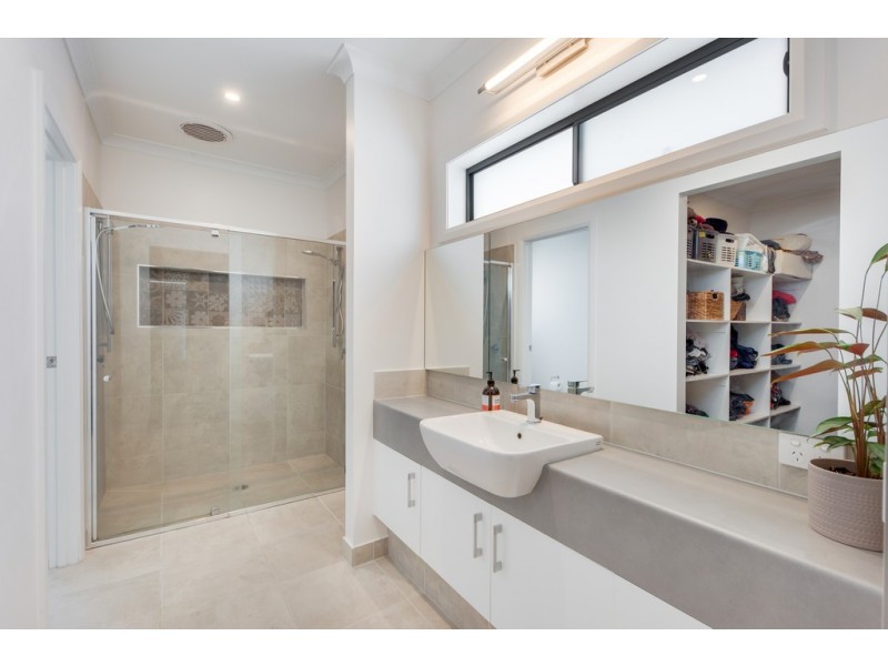 19 Kite Place, Leneva VIC 3691