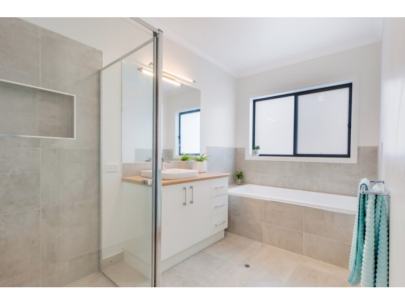 19 Kite Place, Leneva VIC 3691