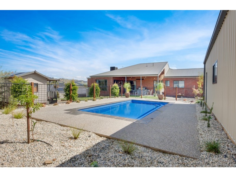 19 Kite Place, Leneva VIC 3691