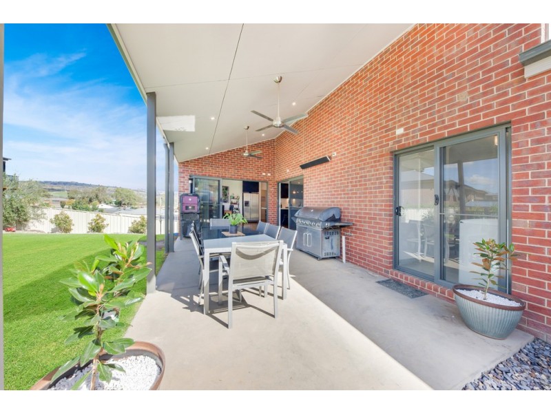19 Kite Place, Leneva VIC 3691
