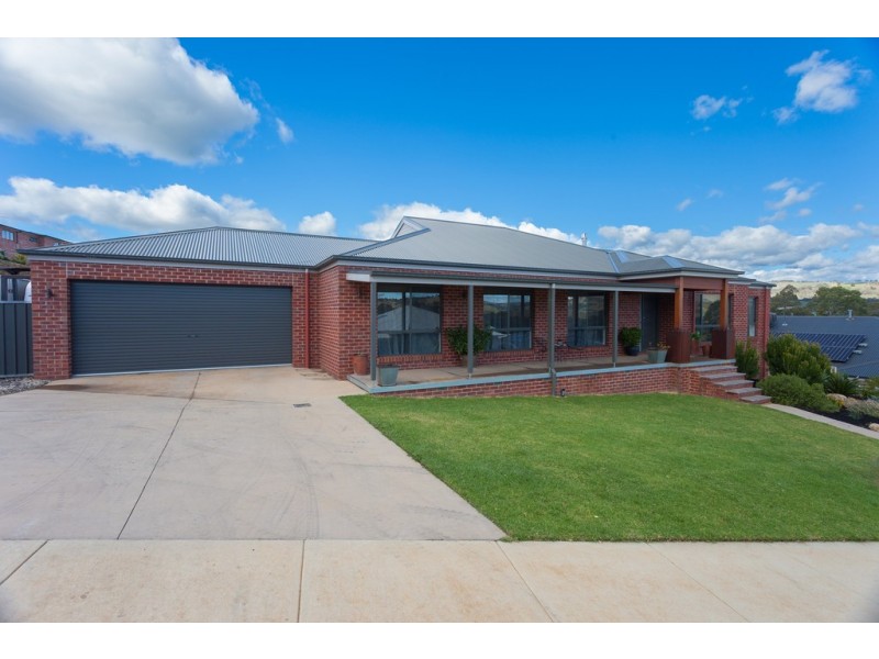 19 Kite Place, Leneva VIC 3691