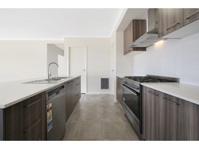 18 Baldock Street, Baranduda VIC 3691