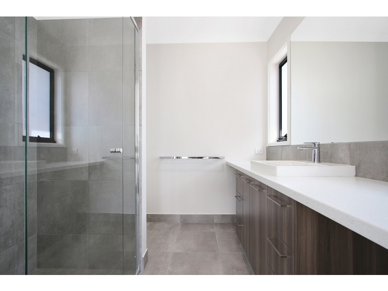 18 Baldock Street, Baranduda VIC 3691