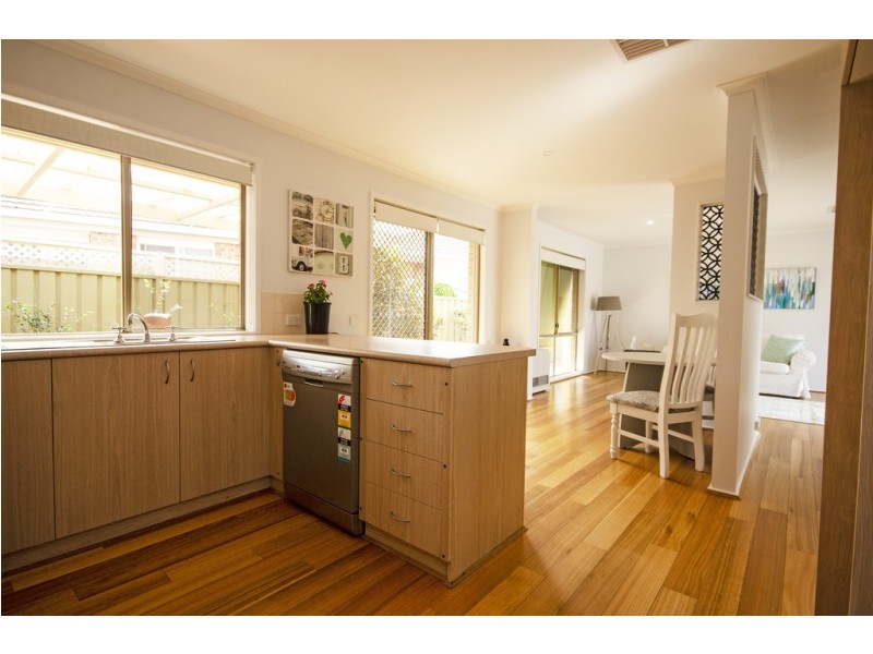 1/16 Kyle Court, Wodonga VIC 3690