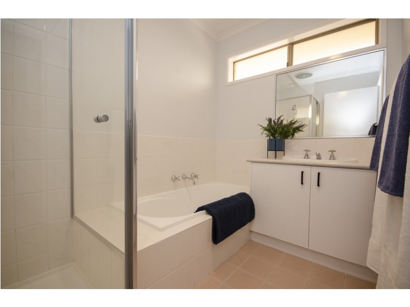 1/16 Kyle Court, Wodonga VIC 3690