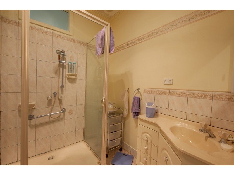 6 Quinlivan Place, Wodonga VIC 3690