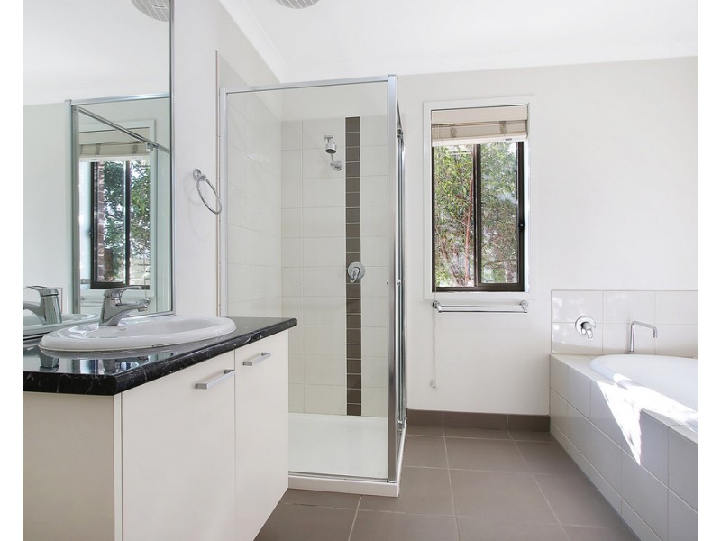 12 Murray Way, West Wodonga VIC 3690