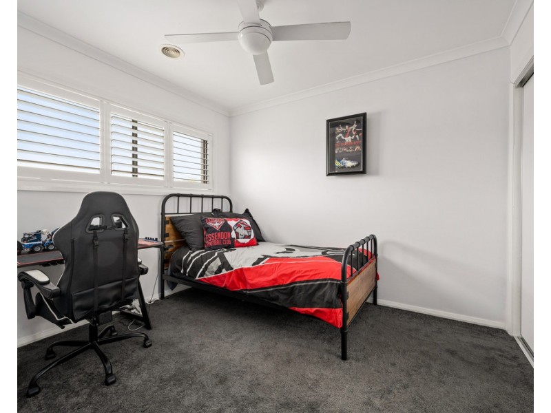 13 Kestrel Circuit, Wodonga VIC 3690