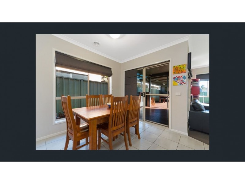 19 KELLIHER AVENUE, Wodonga VIC 3690