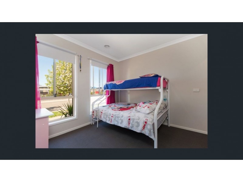 19 KELLIHER AVENUE, Wodonga VIC 3690