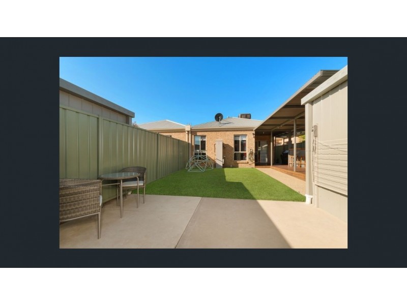 19 KELLIHER AVENUE, Wodonga VIC 3690