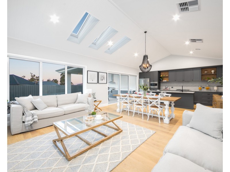 29 Woodbridge Street, Killara VIC 3691