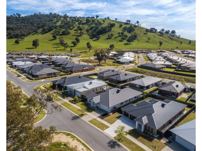 29 Woodbridge Street, Killara VIC 3691