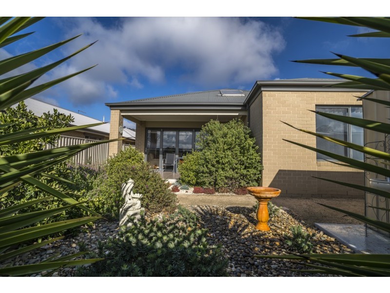 22 Castleton Street, Wodonga VIC 3690
