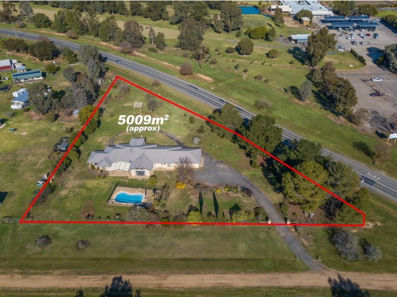 4580 Riverina Highway, Howlong NSW 2643