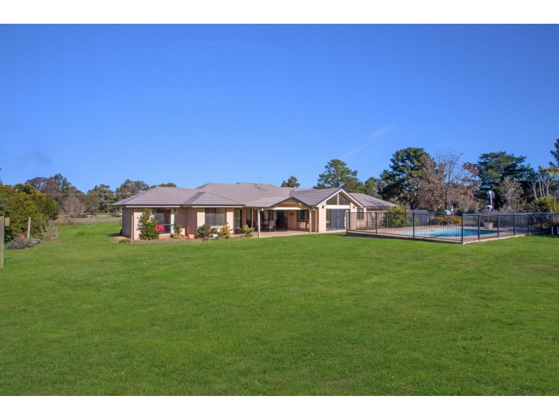 4580 Riverina Highway, Howlong NSW 2643