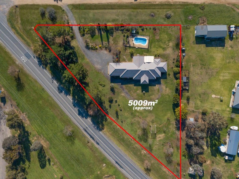 4580 Riverina Highway, Howlong NSW 2643