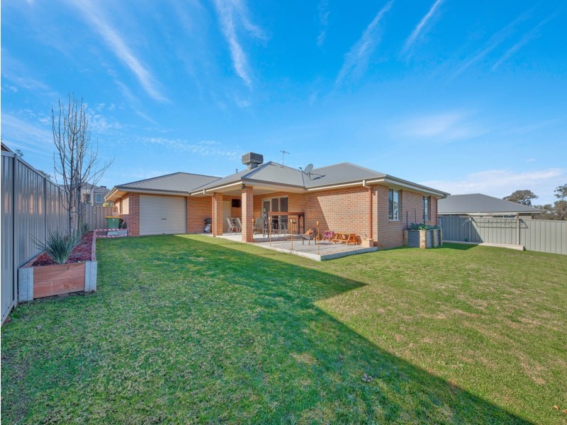 175 Ava Avenue, Thurgoona NSW 2640