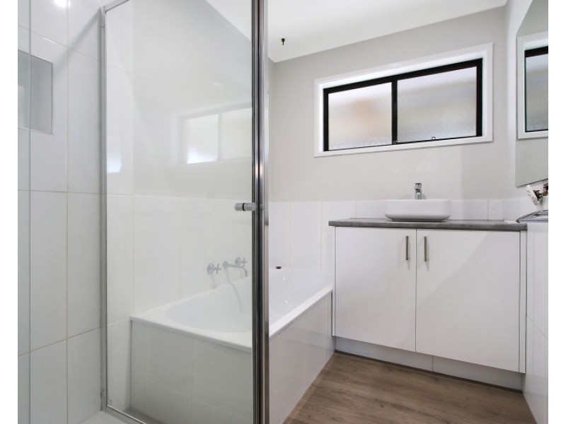 3/375 LAWRENCE STREET, West Wodonga VIC 3690