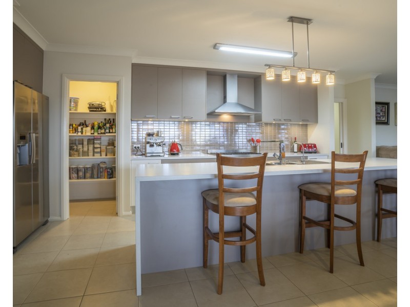 41 Clarendon Avenue, Wodonga VIC 3690