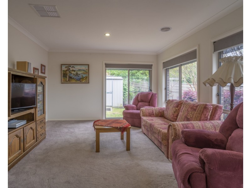 41 Clarendon Avenue, Wodonga VIC 3690