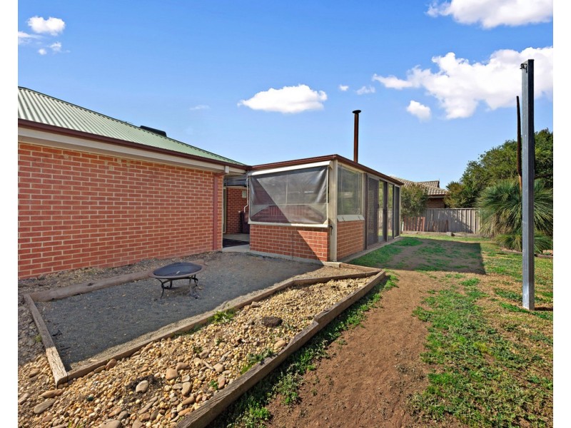 10 Bel-Air Street, Wodonga VIC 3690