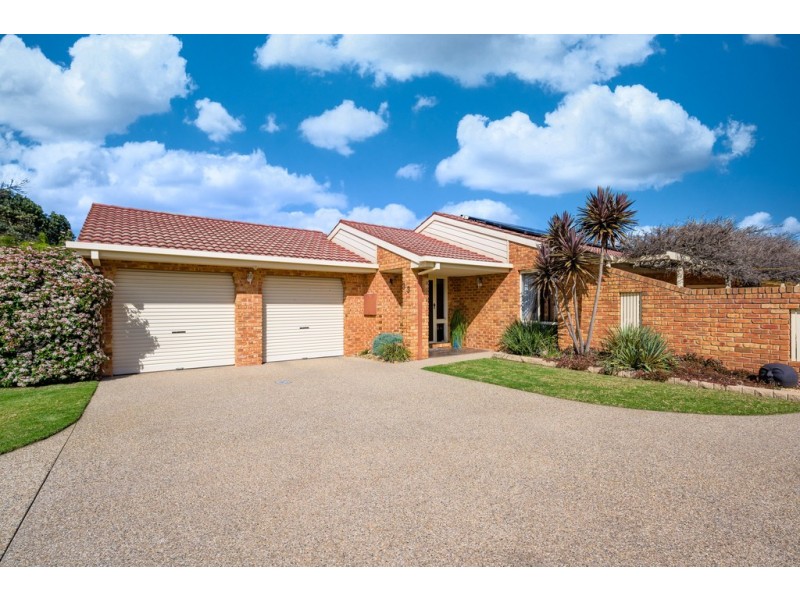 33 Condon Place, Lavington NSW 2641