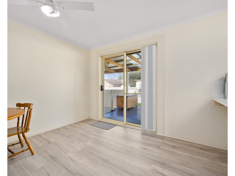 98 Kennedy Street, Howlong NSW 2643