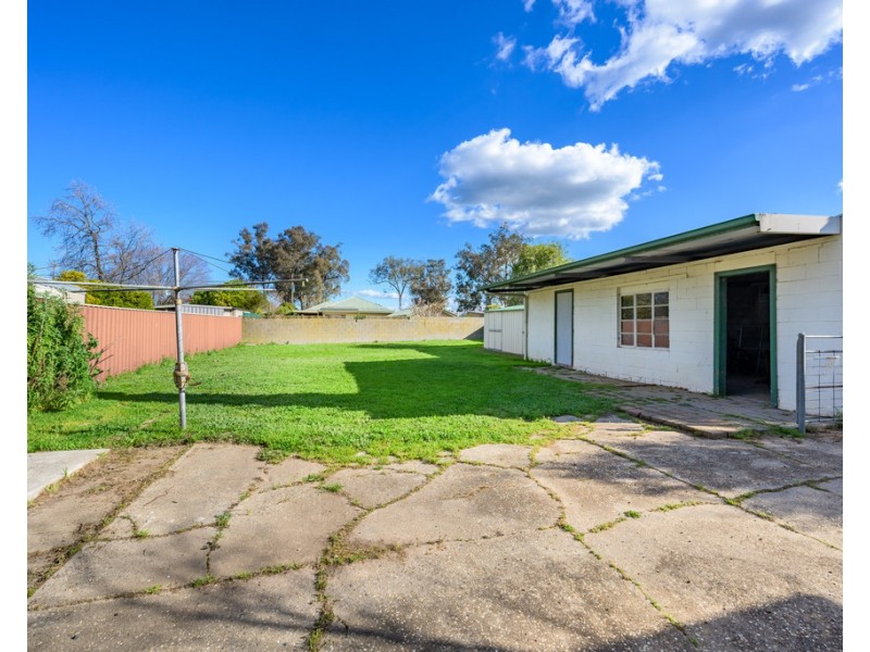 253 Kooba Street, North Albury NSW 2640