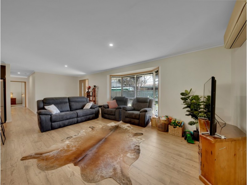 12 Prosper Court, Wodonga VIC 3690