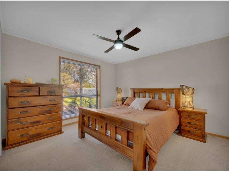 12 Prosper Court, Wodonga VIC 3690