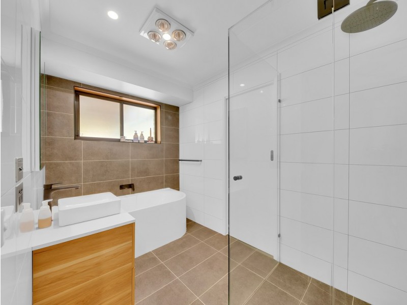 12 Prosper Court, Wodonga VIC 3690