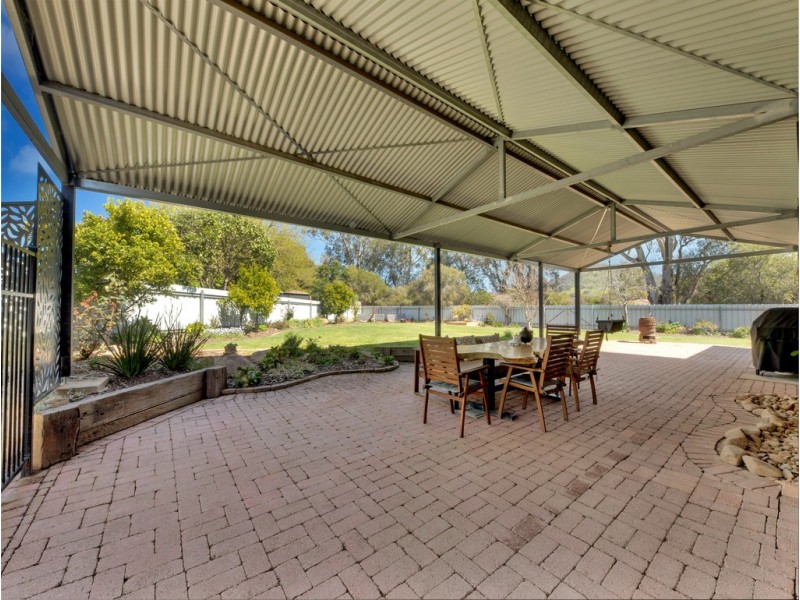 12 Prosper Court, Wodonga VIC 3690