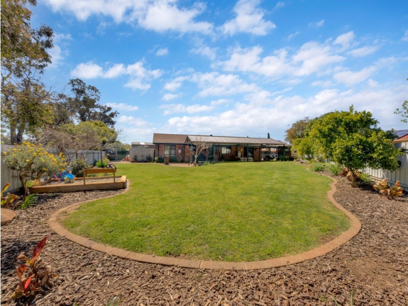 12 Prosper Court, Wodonga VIC 3690