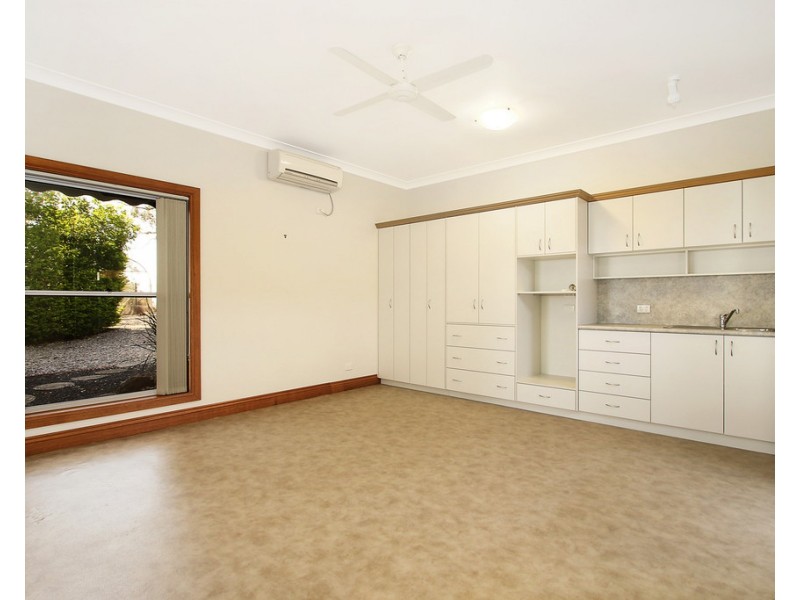 1A Carlisle Crescent, Wodonga VIC 3690