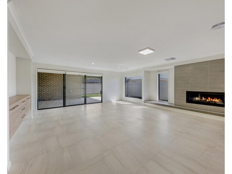 13 Hearst Court, Wodonga VIC 3690