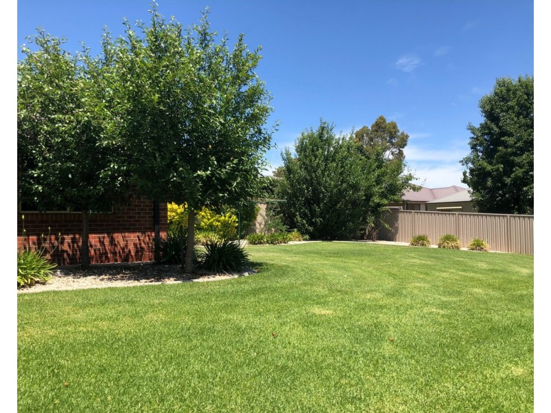 44 Streets Road, Leneva VIC 3691