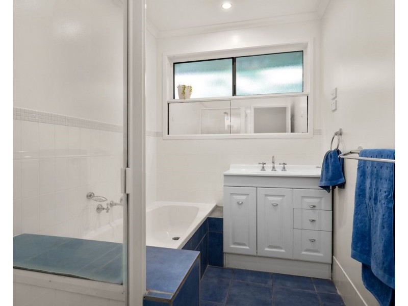 14 Lynch Court, West Wodonga VIC 3690