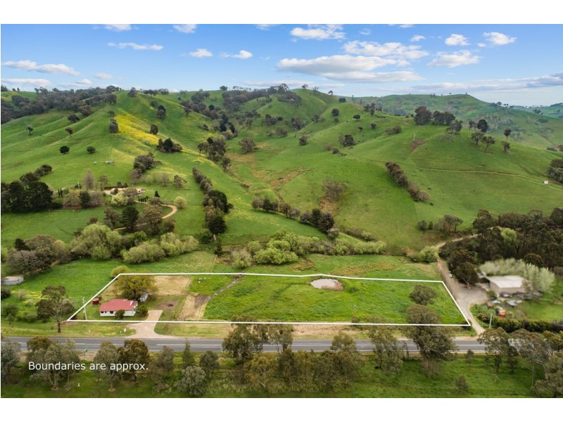 2189 Beechworth-Wodonga Road, Leneva VIC 3691