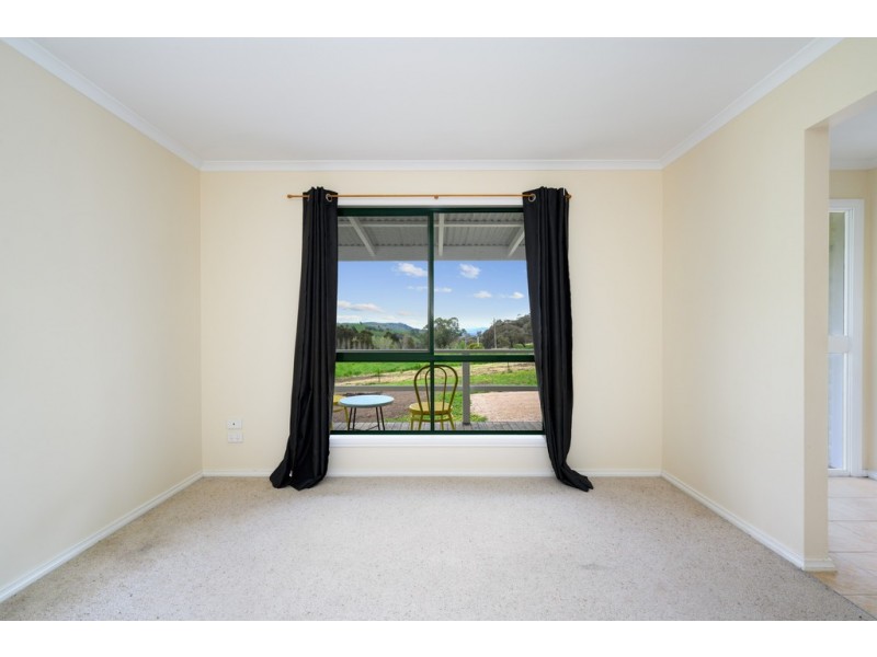 2189 Beechworth-Wodonga Road, Leneva VIC 3691