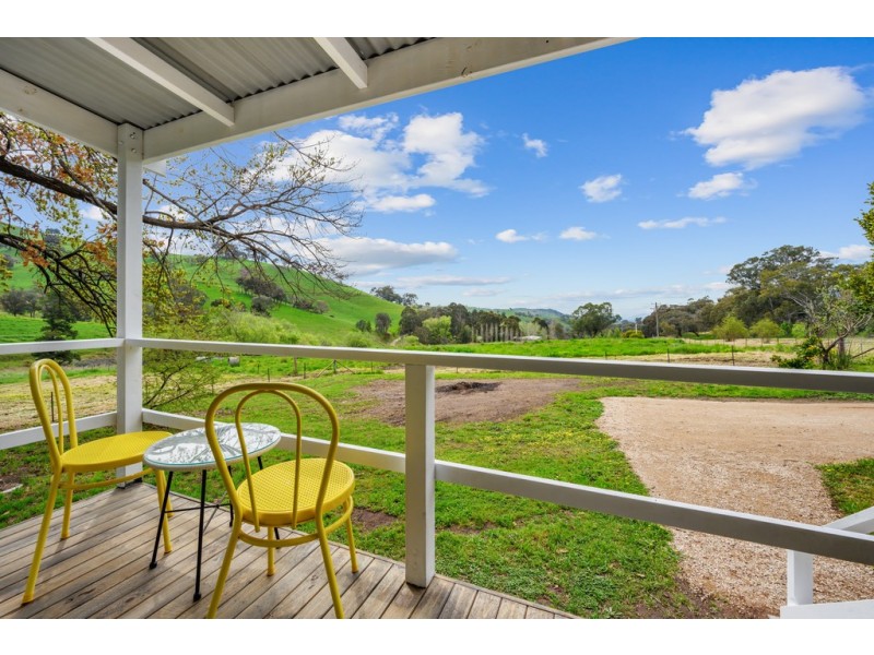 2189 Beechworth-Wodonga Road, Leneva VIC 3691