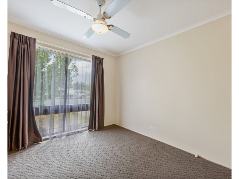 Unit 1 and 2/1 Burns Court, Wodonga VIC 3690