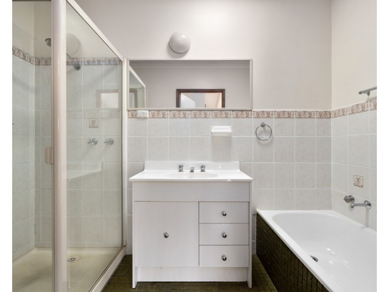 25 Wiltshire Crescent, Wodonga VIC 3690