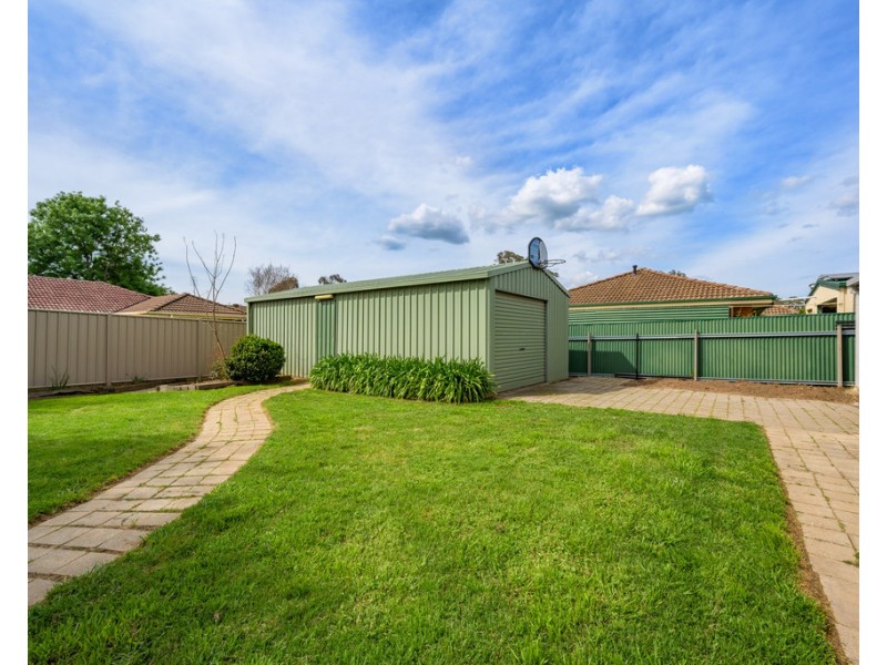 25 Wiltshire Crescent, Wodonga VIC 3690
