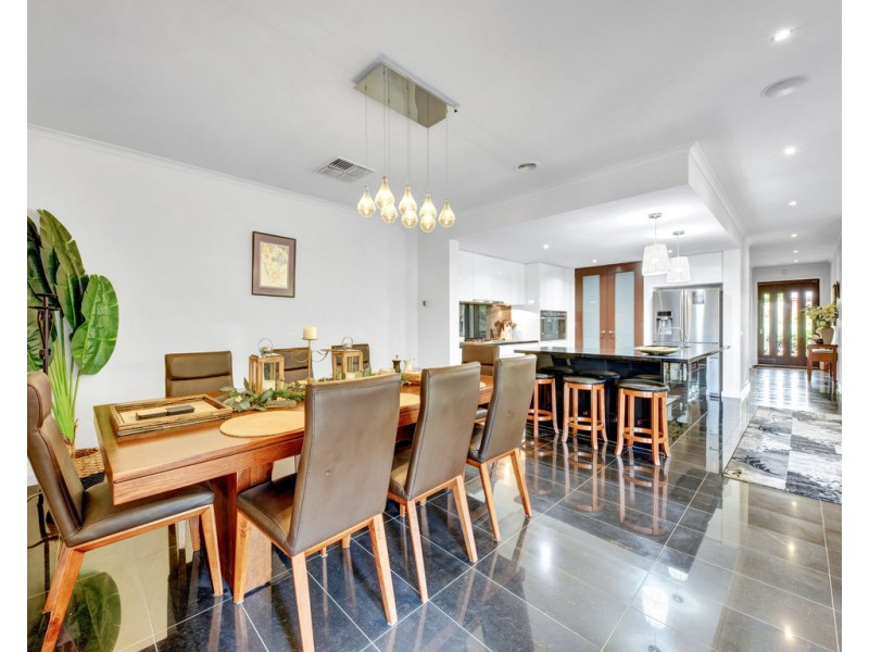 14 Victoria Cross Parade, Wodonga VIC 3690