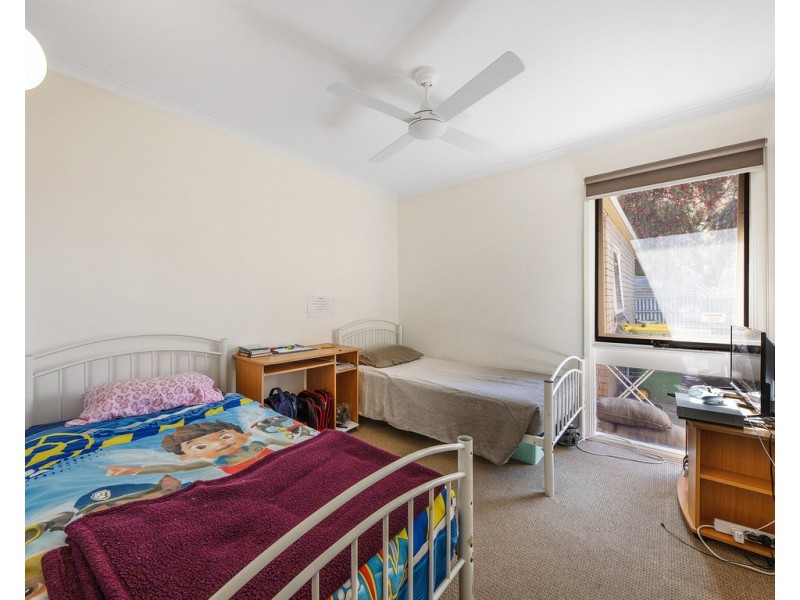 127 Easterby Court, Howlong NSW 2643