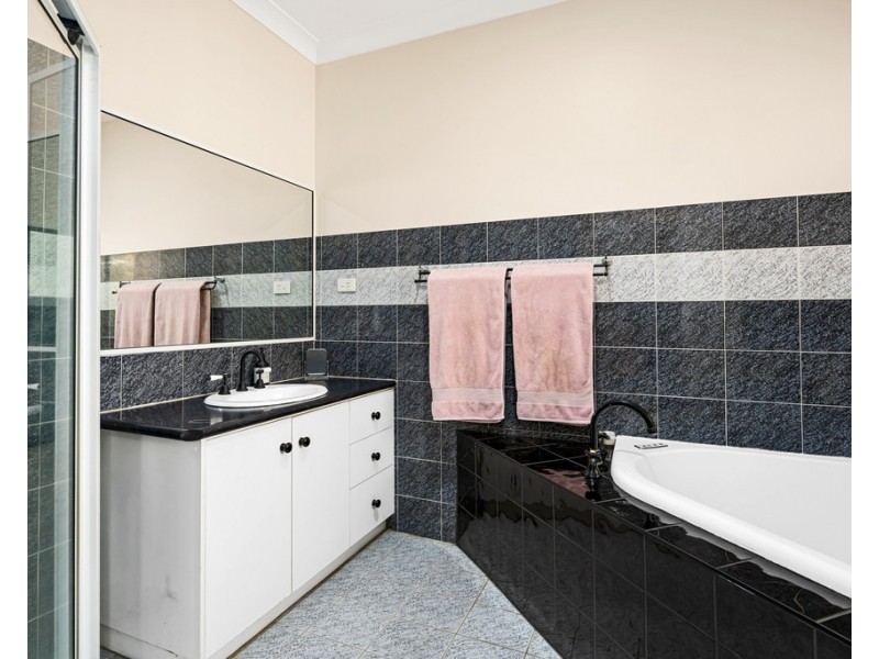 1 Dominic Drive, Wodonga VIC 3690